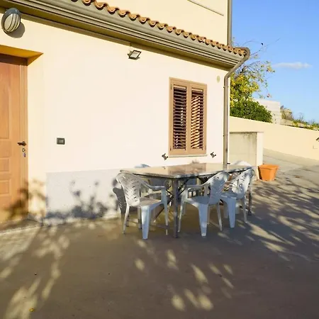 Διαμέρισμα Ampio Con 3 E Barbecue *